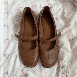Easy Spirit Brown Flats with Strap